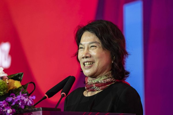 配资知识网站 格力电器去年净利创新高 拟大手笔分红超110亿元 董明珠获现金股利2亿元